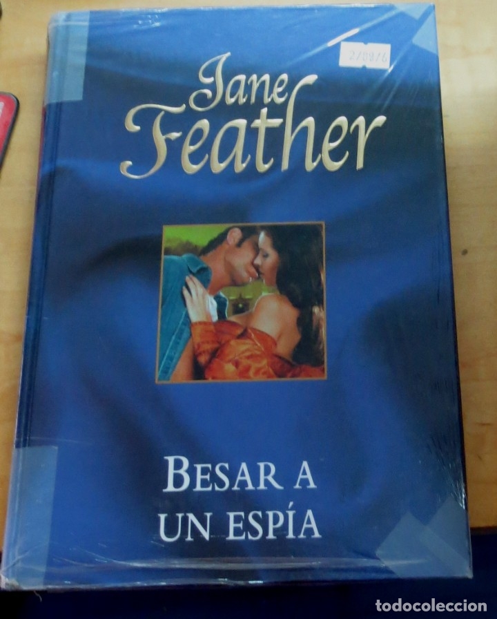 Libros: Besar a un esp&iacute;a - FEATHER, JANE - Foto 1