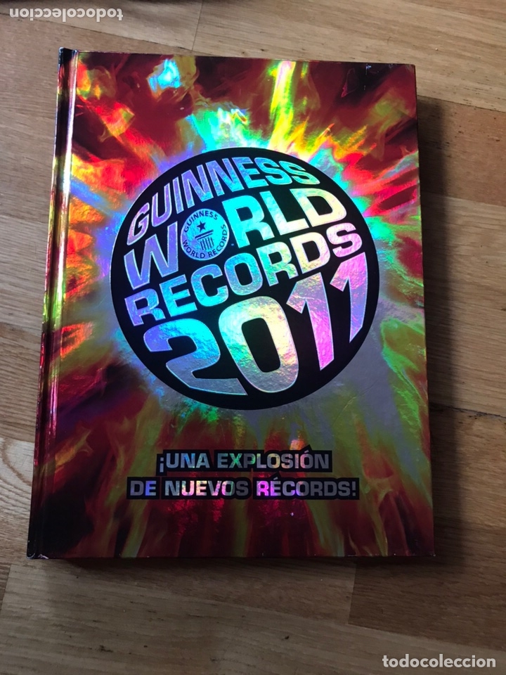 Libros: Guinness world records 2011 - Foto 1