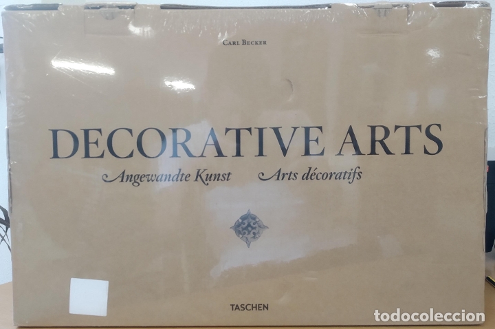 Libri di seconda mano: Decorative Arts. Angewandte Kunst. Arts d&eacute;coratifs - Becker, Carl