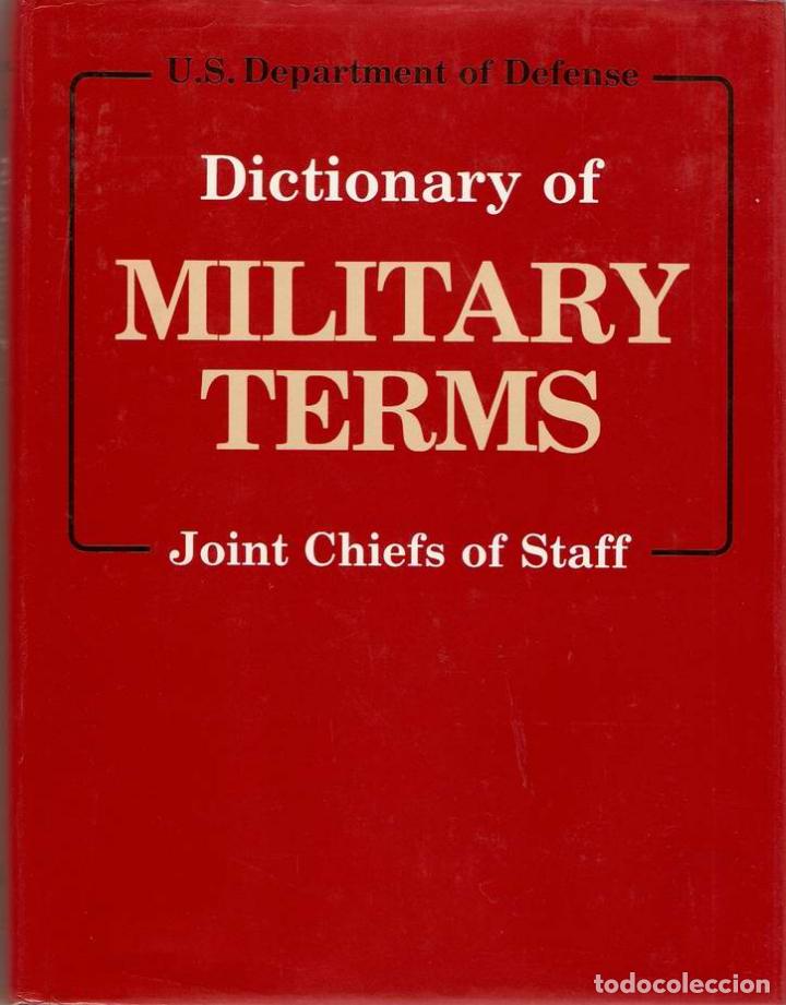 Libros: DICTIONARY OF MILITARY TERMS - S/A - Foto 1