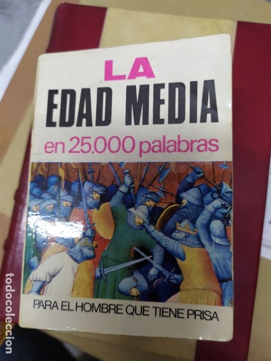 Libros: la edad media en 25.000 palabras