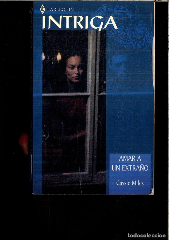 Libros: AMAR A UN EXTRA&Ntilde;O. - Cassie. Miles - Foto 1