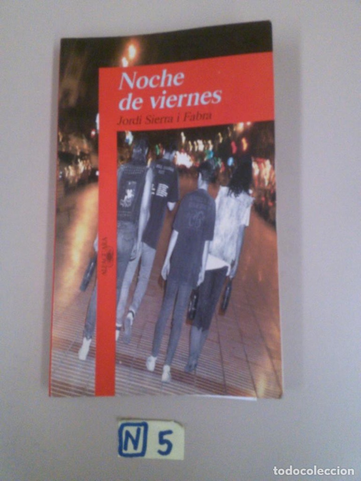 Libros: Noche de viernes - Foto 1