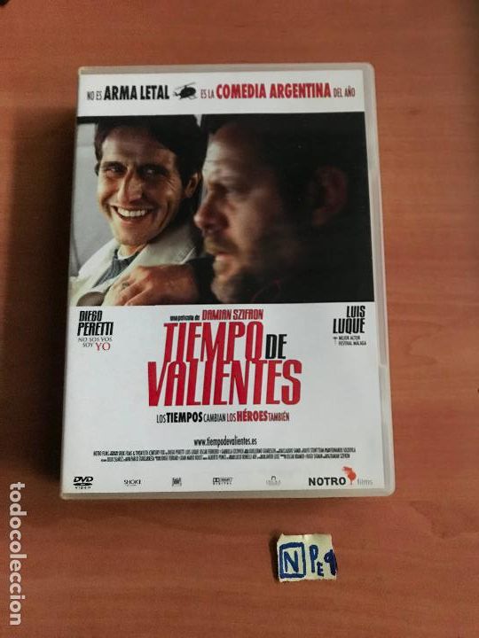 Libros: Tiempo de valientes - Foto 1