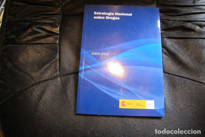 B&uuml;cher: ESTRATEGIA NACIONAL SOBRE DROGAS. 2009-2016. INCLUYE CD