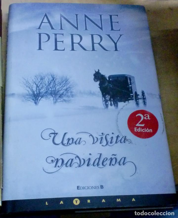 Libros: Una visita navide&ntilde;a - PERRY, ANNE - Foto 1