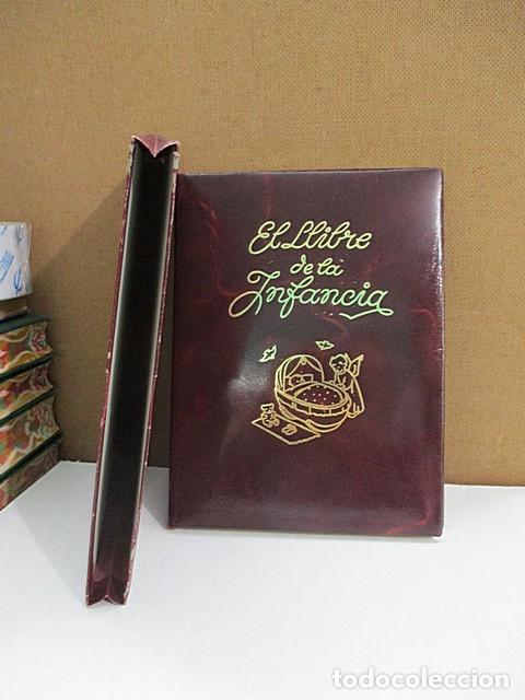 Libri di seconda mano: VENTURA DE LLUCH, Dolors. - EL LLIBRE DE LA INFANCIA.