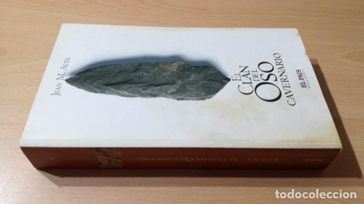 B&uuml;cher: EL CLAN DEL OSO CAVERNARIO - JEAN M AUEL 	 / EL PAIS	J405
