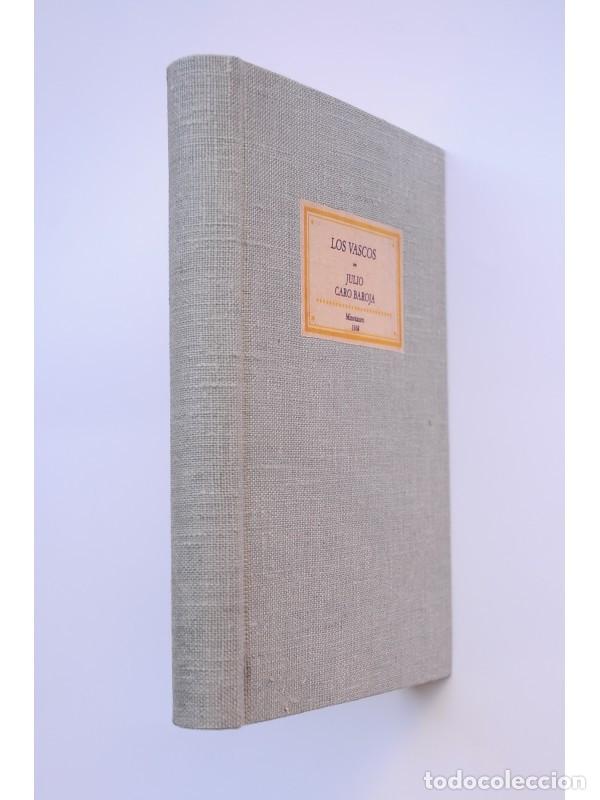 Libros: Los vascos - CARO BAROJA, Julio - Foto 2