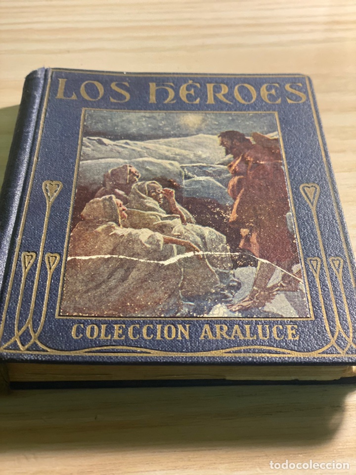 Libros: LOS H&Eacute;ROES. - Foto 2