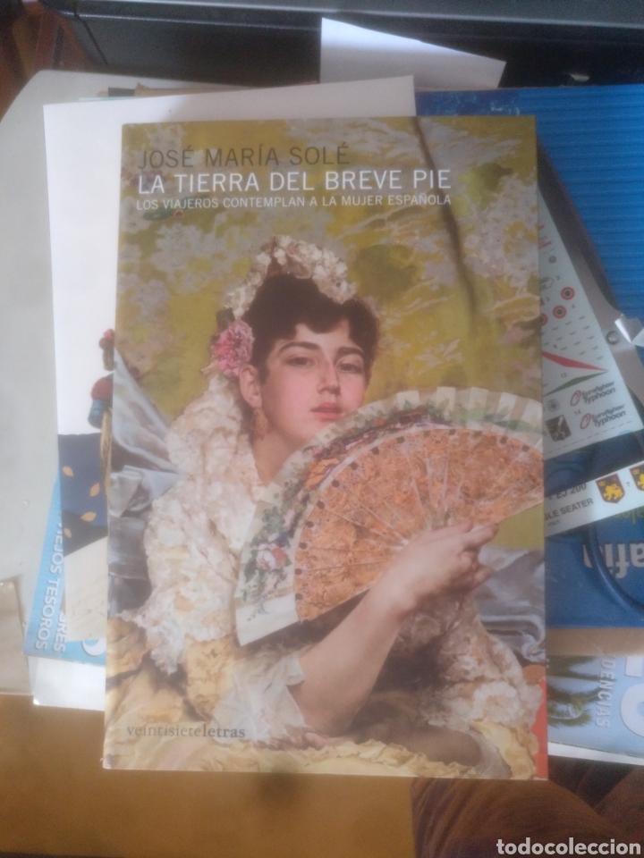 Libros: la tierra del breve pie - Foto 1