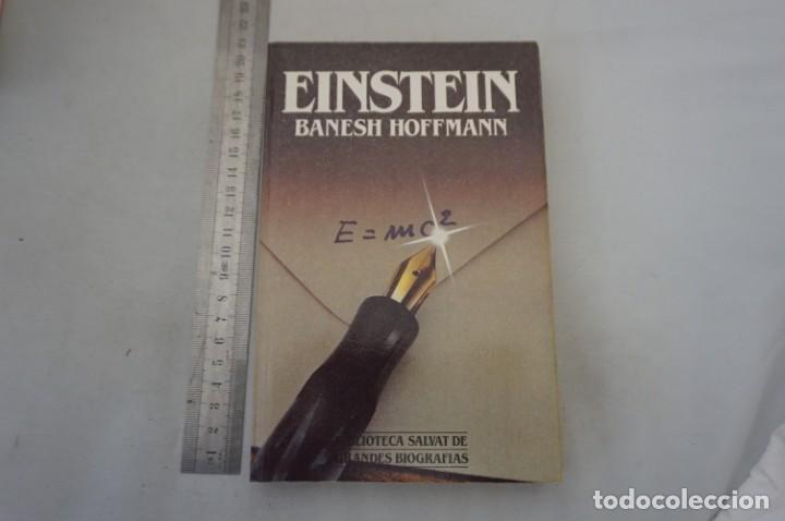 Libros: (10F) EINSTEIN - BANESH HOFFMANN / SALVAT - Foto 1