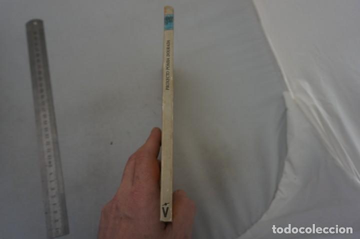 Libros: (11D) PROXECTO POMBA DOURADA - MIGUEL VAZQUEZ FREIRE / VIA LACTEA - Foto 2