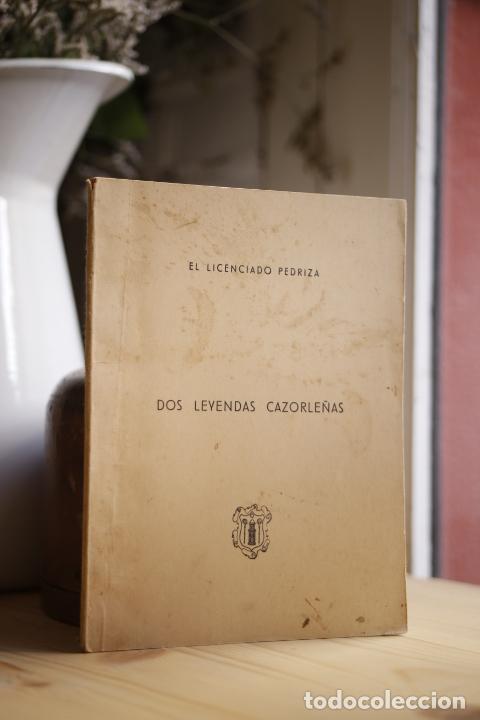 Libros: Dos leyendas cazorle&ntilde;as. La sortija de Hern&aacute;n Perea - Los fantasmas del Santo Cristo. - El licenciad