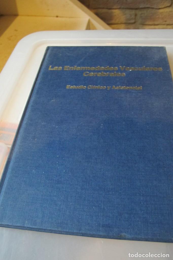 B&uuml;cher: LAS ENFERMEDADES VASCULARES. ESTUDIO CLINICO Y ASISTENCIAL CEREBRALES