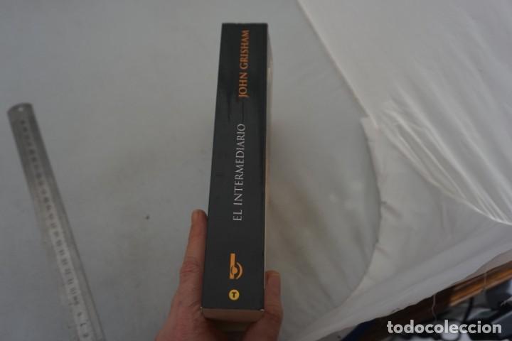 Libros: (14E) - EL INTERMEDIARIO - JOHN GRISHAM / EDICIONES B - Foto 2
