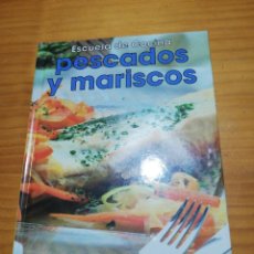 Libros: ESPECIAL PESCADOS Y MARISCOS DE ESCUELA DE COCINA. Lote 207437345