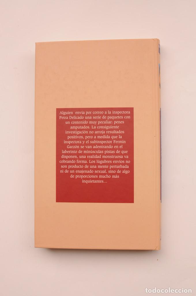 Libros: Mensajeros de la oscuridad - GIM&Eacute;NEZ BARTLETT, Alicia - Foto 3