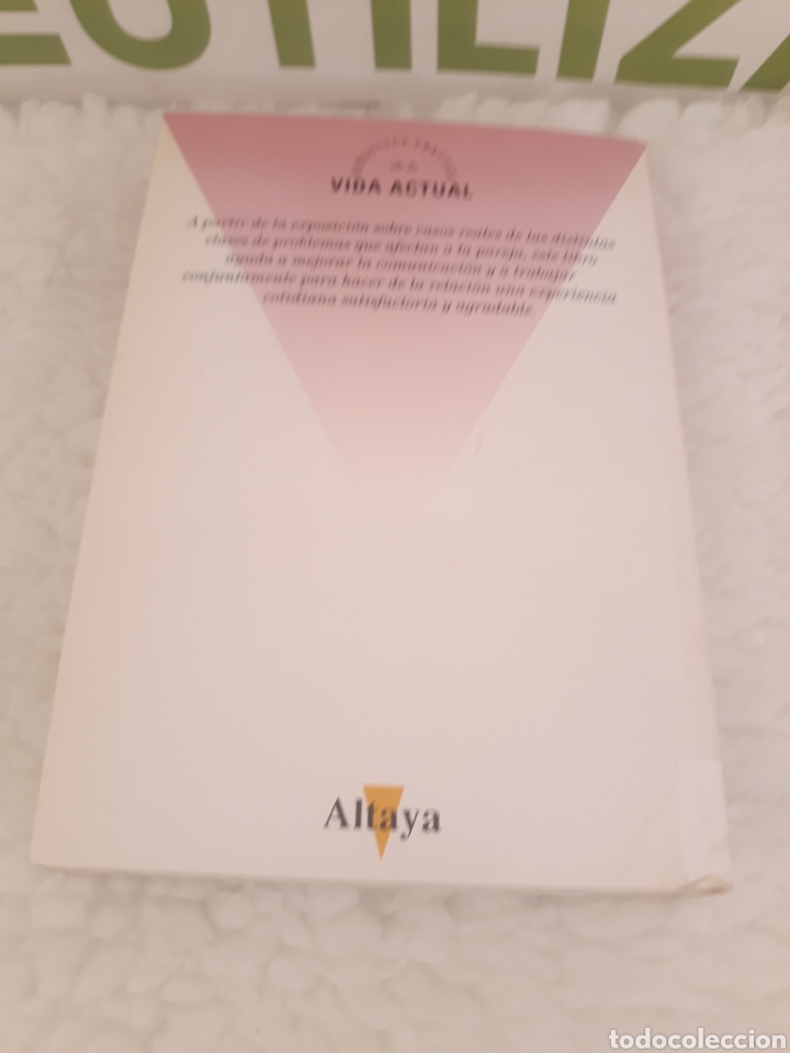 Libros: Con el amor no basta. Altaya. Vida actual. - Foto 2