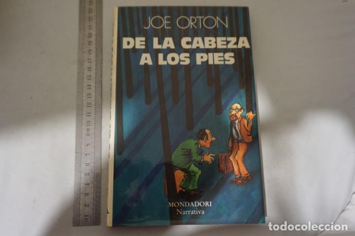 Libros: 7-E / DE LA CABEZA A LOS PIES - JOE ORTON / MONDADORI - Foto 2