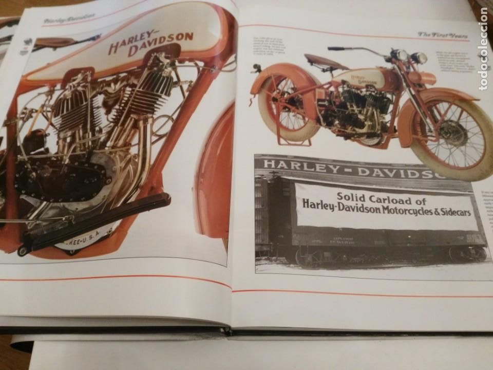 Libros: Harley davidson. The ultimate machine / T. Rafferty. London : Tiger, 1993 - Foto 7