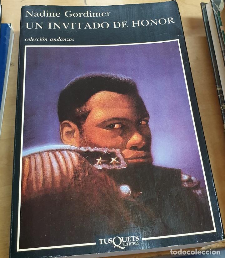 Libros: Un invitado de honor - GORDIMER, NADINE - Foto 1