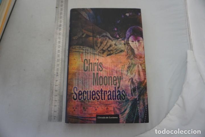 Libros: AR/1/ SECUESTRADAS - CHRIS MOONEY / CIRCULO DE LECTORES - Foto 1