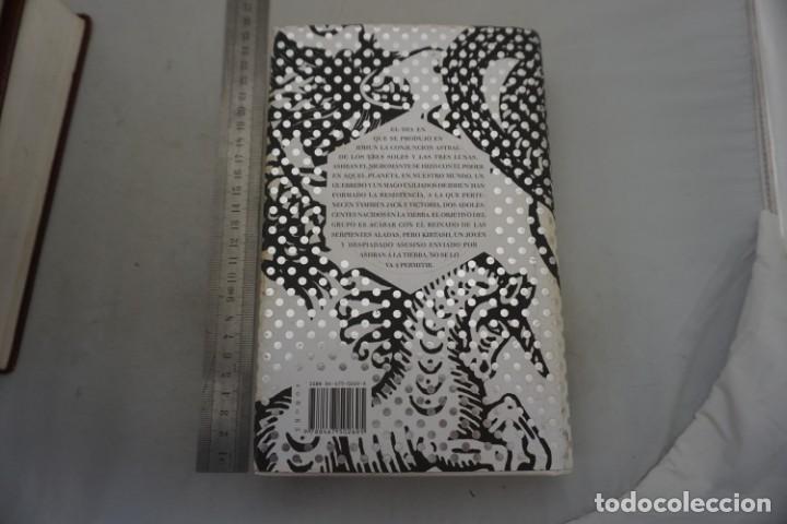 Libros: AR/1/ LA DAMA Y EL LEON - CLAUDIA CASANOVA / CIRCULO DE LECTORES - Foto 4