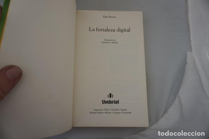 Libros: AR/2/ LA FORTALEZA DIGITAL - DAN BROWN / UMBRIEL - Foto 3