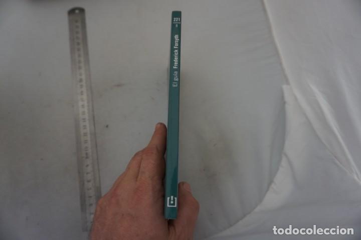 Libros: AR/2/ EL GUIA - FREDERICK FORSYTH / DEBOLSILLO - Foto 2