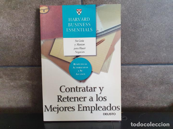 Libri di seconda mano: Contratar y retener a los mejores empleados