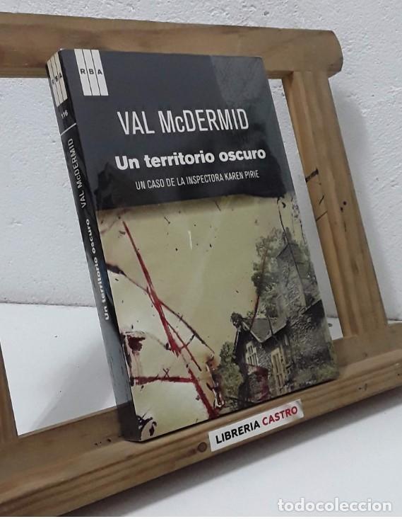 Libros: Un territorio oscuro - Val McDermid - Foto 1