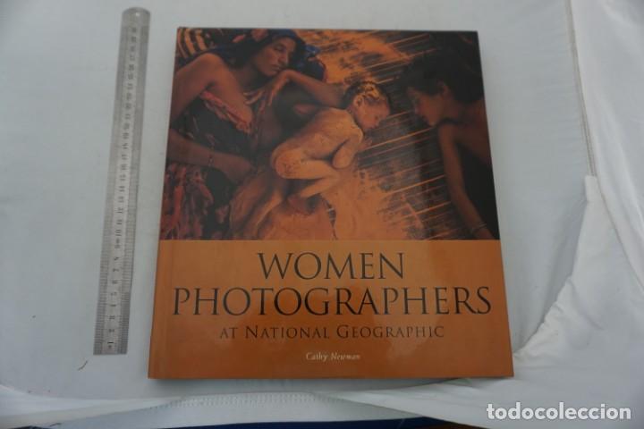 books: 20E - WOMEN PHOTOGRAPHERS AT NATIONAL GEOGRAPHIC - CATBY NEWMAN