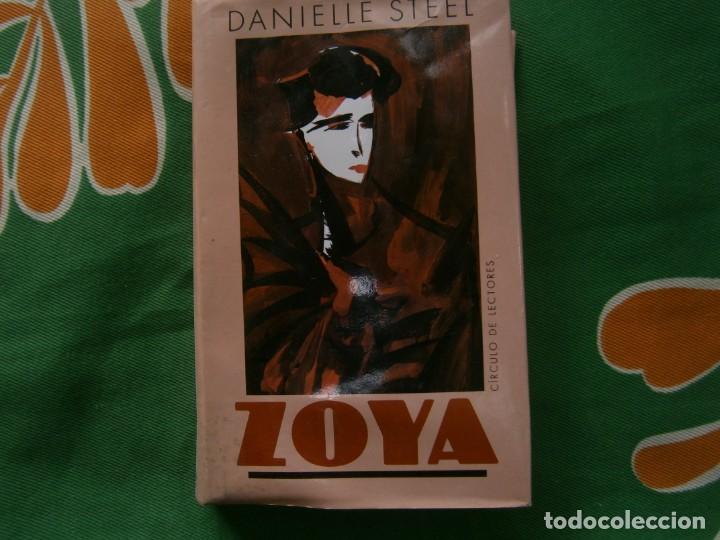 Libros: ZOYA - Foto 1