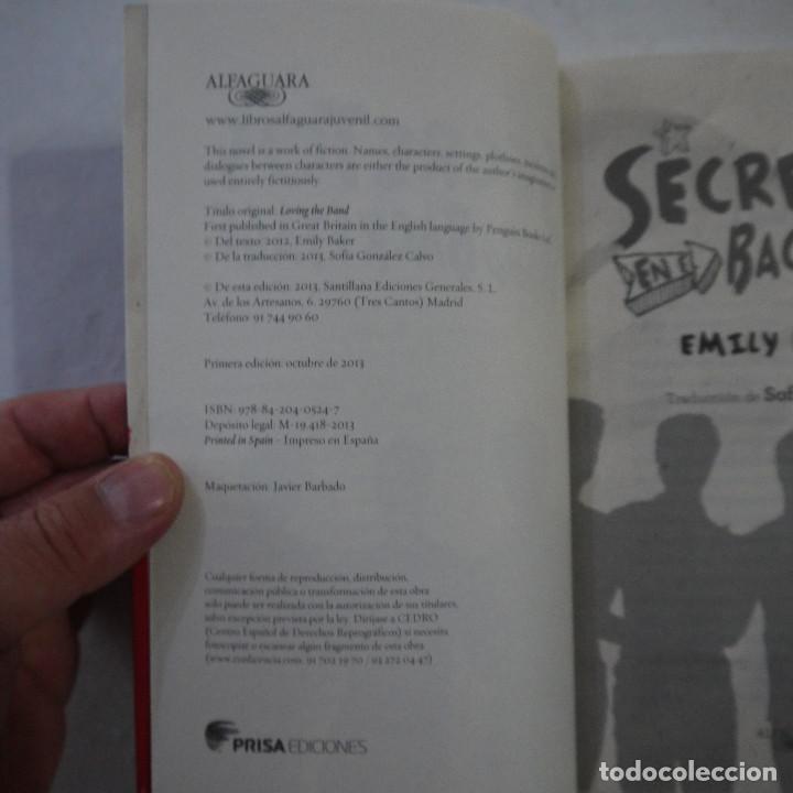 Libros: SECRETOS EN EL BACKSTAGE - EMILY BAKER - ALFAGUARA - 2013 - 1.&ordf; EDICION - Foto 2