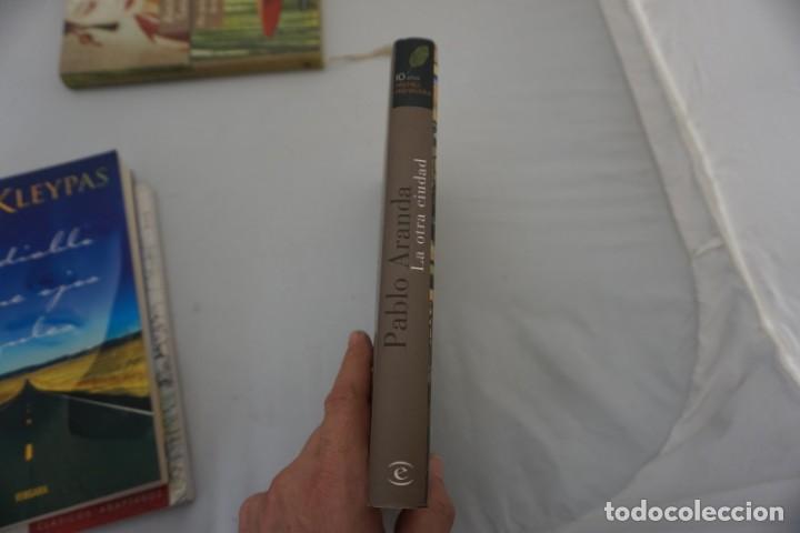 Libros: 9F - LA OTRA CIUDAD - PABLO ARANDA / ESPASA - Foto 2