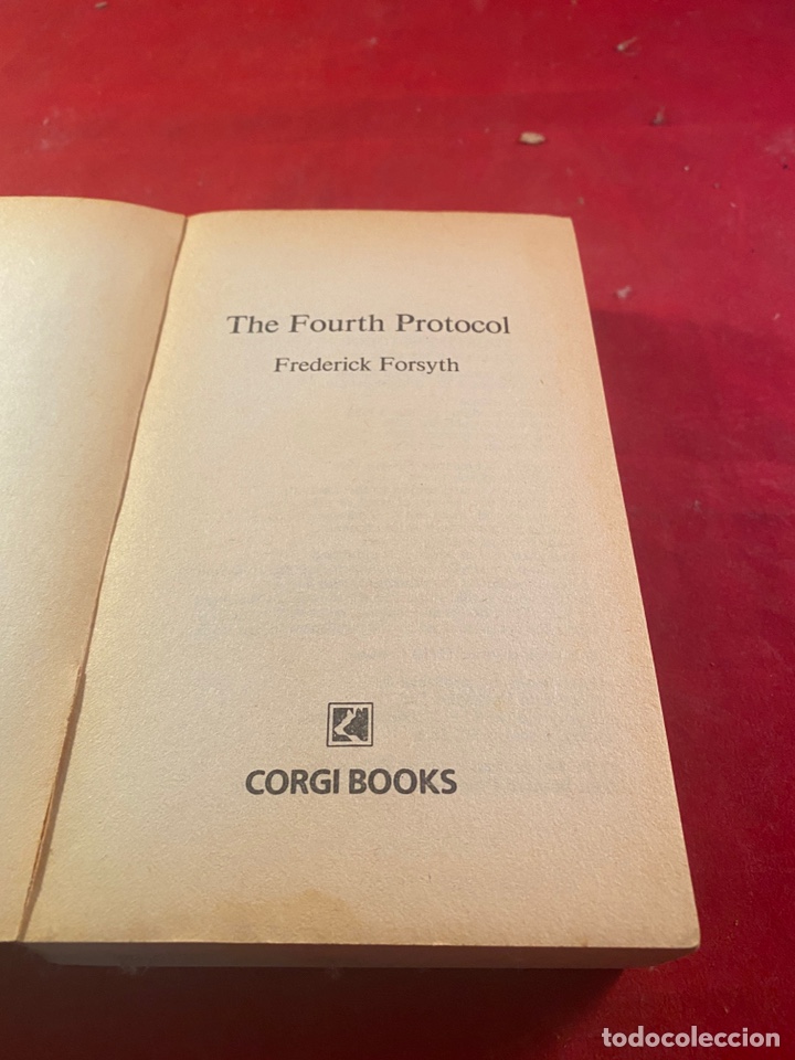 Libros: The fourth protocol - Foto 3