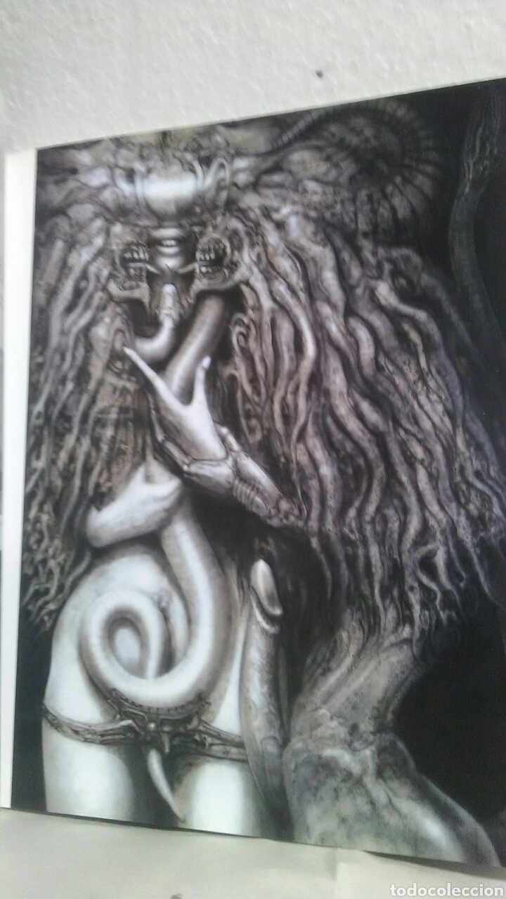 Libros: HR Giger Arh. Taschen. 2006 - Foto 5