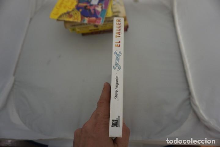 Libros: 17C/ EL TALLER - UN LIBRO CON POP-UPS DE STEVE AUGARDE / SM - Foto 2