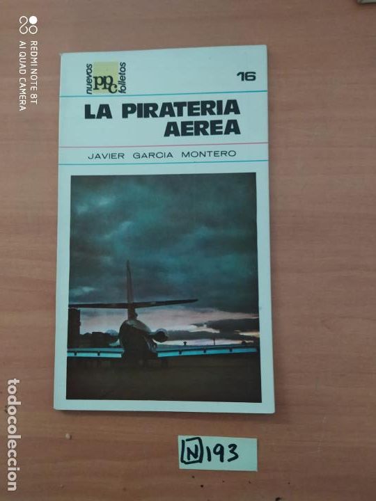 Libros: La pirater&iacute;a a&eacute;rea - Foto 1