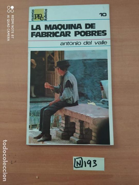 Libros: La m&aacute;quina de fabricar pobres - Foto 1