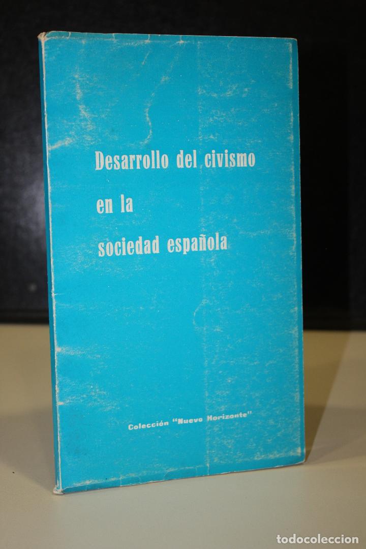 Libros: Desarrollo del civismo en la sociedad espa&ntilde;ola.- Ediciones del Movimiento. - - Foto 1