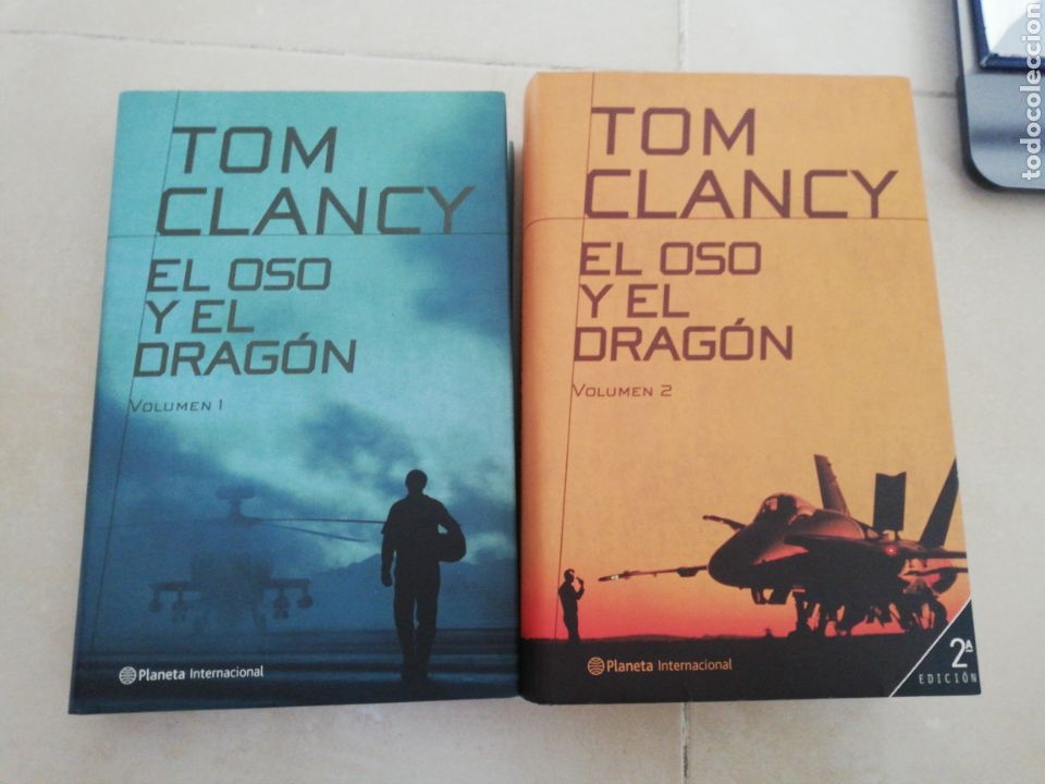 Libros: Tom Clancy el oso y el drag&oacute;n (2 tomos) planeta internacional - Foto 1