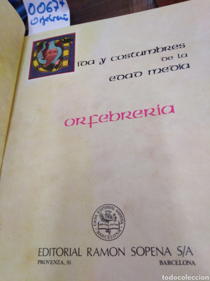 Libros: ORFEBRERIA. Vida y costumbres de la Edad Media - V. V. A. A. - Foto 4