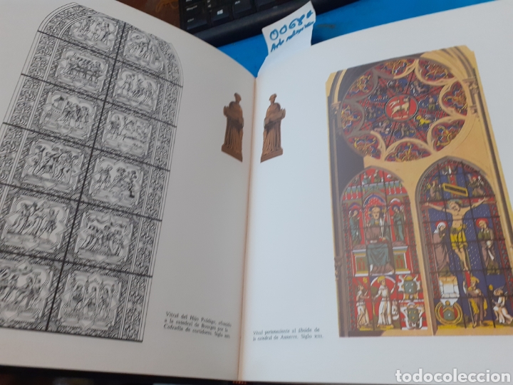 Libros: ARTE RELIGIOSO. Vida y costumbres de la Edad Media - V. V. A. A. - Foto 10
