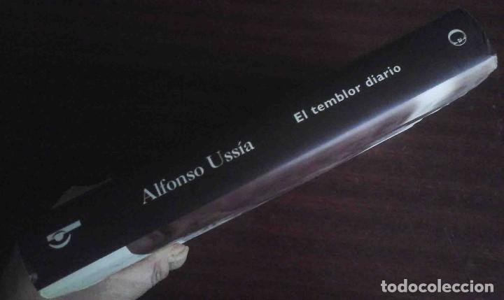 Libros: El temblor diario (Alfonso Uss&iacute;a) Ediciones B, 1999 - Foto 8