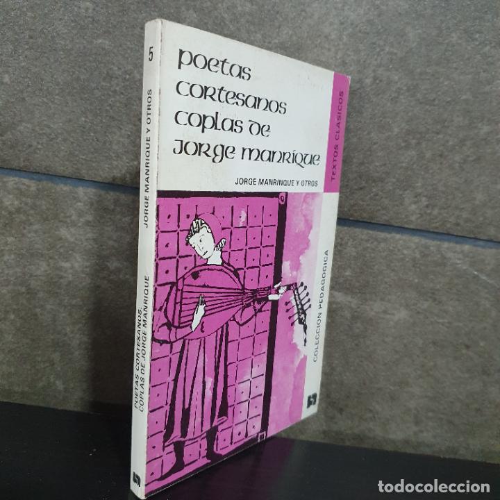 Libri di seconda mano: Poetas cortesanos: Coplas de Jorge Manrique