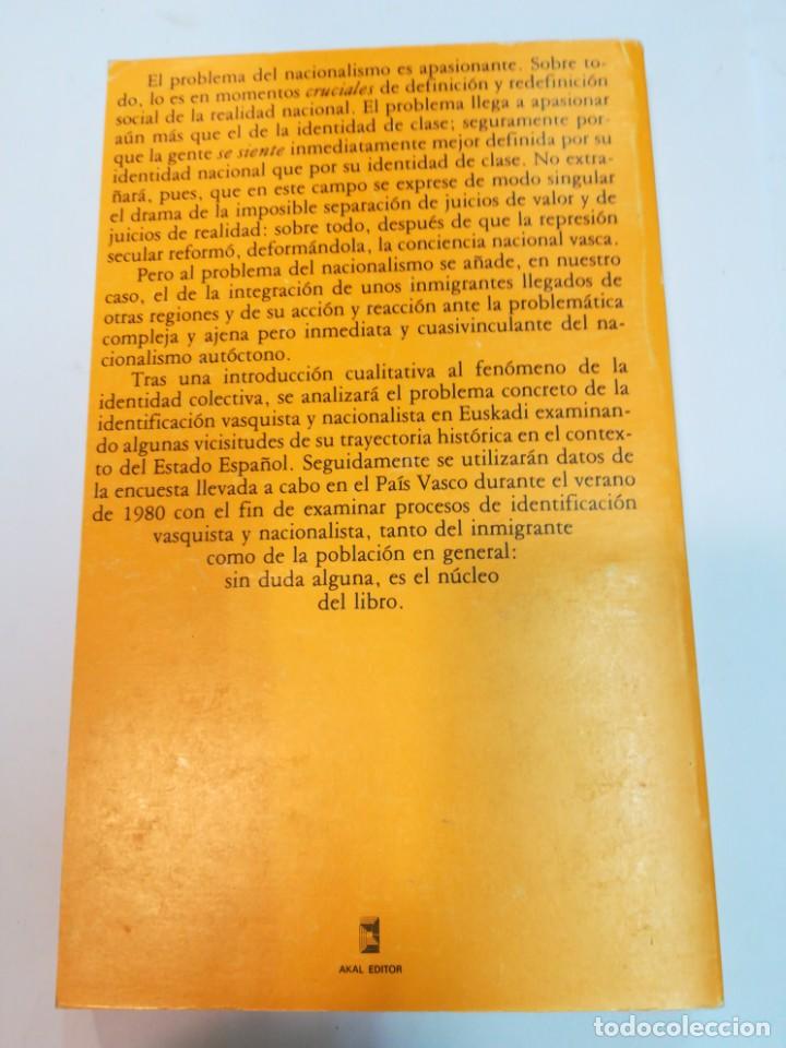 Libros: VV.AA Abertzales y vascos S1942AT - Foto 2
