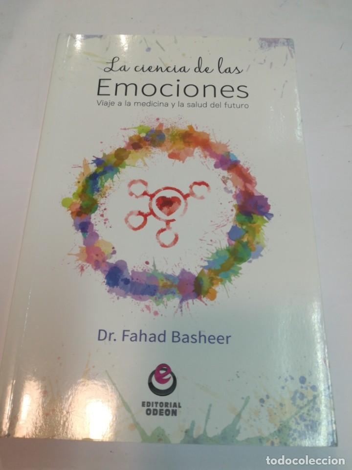 Livros em segunda m&atilde;o: DR. FAHAD BASHEER La ciencia de las emociones. Viaje a la medicina y salud del futuro S1988AT