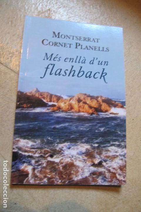 Libros: MES ENLLA DUN FLASHBACK. MONTSERRAT CORNET PLANELLS - Foto 1